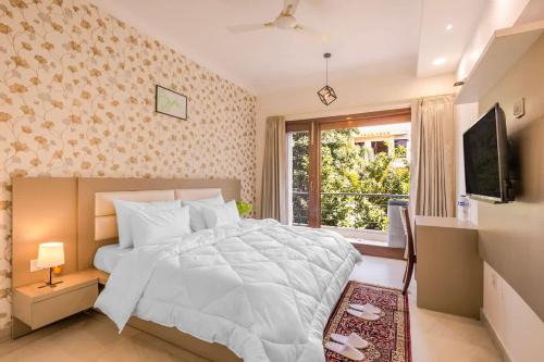 Sector 40 Apartment | Fresh Air Green Flair 1 BHK with Balcony