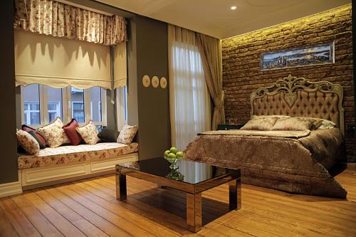 Cihangir Apartment | Frida Suites
