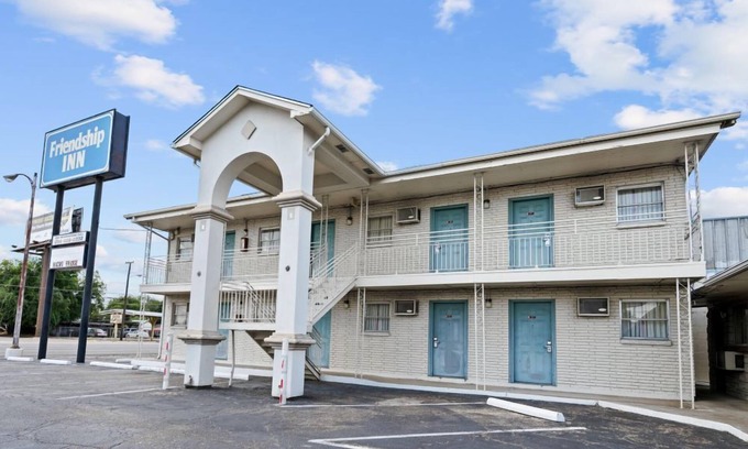 Killeen Hotel | Friendship Inn