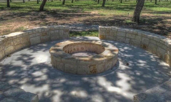 Leakey Other | Frio Pecan Farm House 31