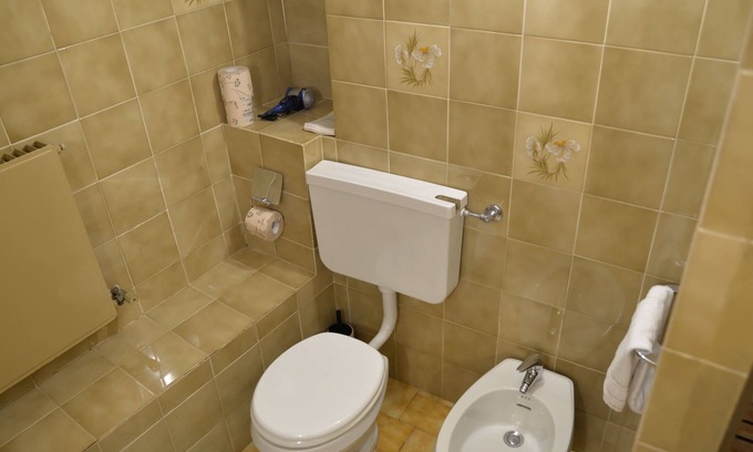 Brunate House | From Aunt Martha large apartment