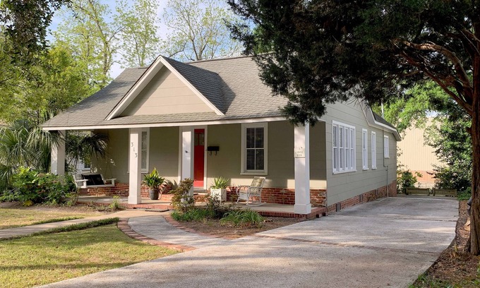 Georgetown House | Front Street Cottage