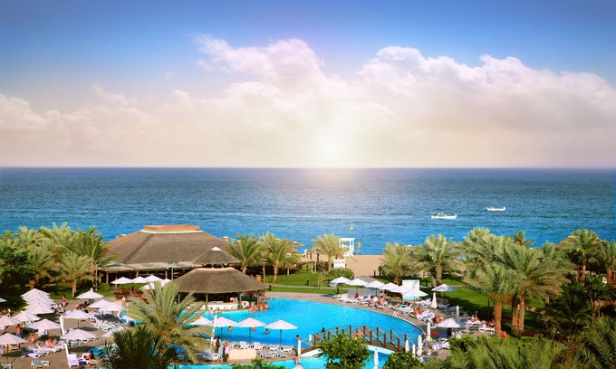 Al Aqah Hotel | Fujairah Rotana Resort & Spa