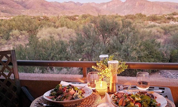 Tucson Condo | Fully Appointed Upper Floor Condo with Mountain-Canyon-Pool-Golf Course Views