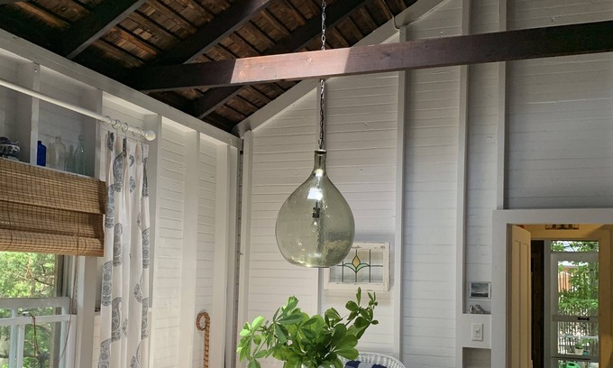 Ocean Beach Cottage | Fully Booked for Summer 2023 - Charming Cottage, Perfect Location!