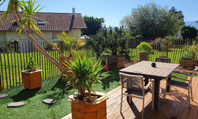 Rumilly Apartment | FULLY EQUIPPED APARTMENT, HAMMAM AND GARDEN