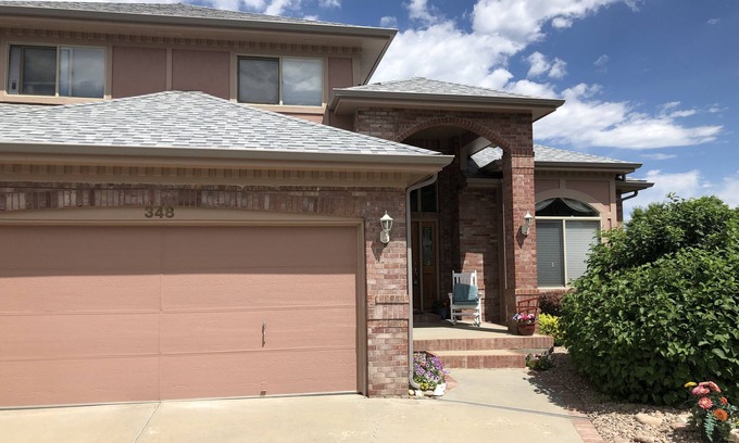 Lafayette House | Fully furnished 2-story 2-bedroom 1.5 bath home at Indian Peaks golf course