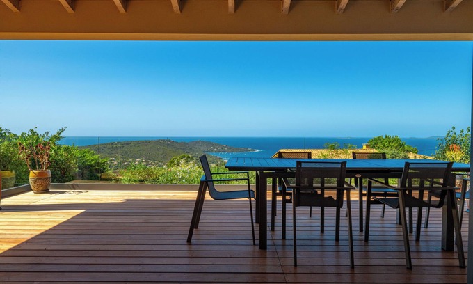 Portigliolo House | Fully renovated family home, authentic setting, 5min from the beach