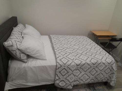 Transcona House | Furnished Basement with Seperate Entrance