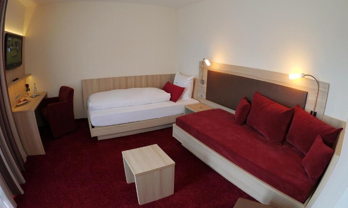 Grossheppach Hotel | Gästehaus Rössle