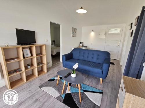 Saint-Michel-en-l'Herm House | Gîte cosy 2 pers. près des plages et du Marais Poitevin, avec terrasse couverte - tout inclus - FR-1-426-550