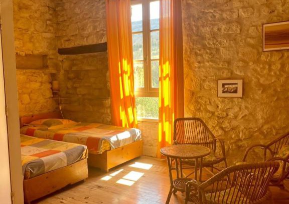 Camps-sur-l'Agly Bed & Breakfast | Gîte de la Bastide - Cabania Pays Cathare