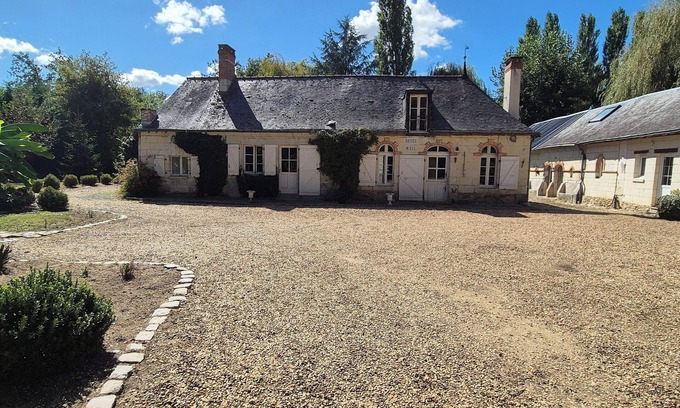 Longue-Jumelles House | Gîte de la Grange Marie near Saumur