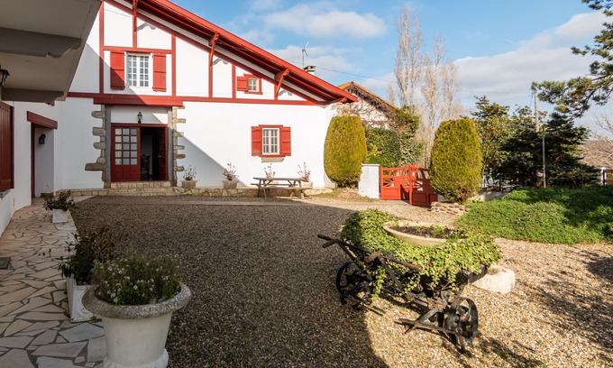 Beyrie-sur-Joyeuse House | Gîte de Mounoa - charmante maison basque