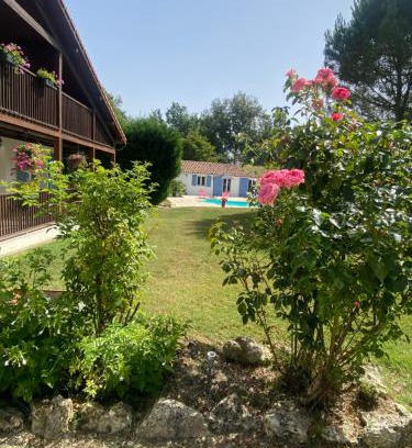 La Celle-sous-Gouzon House | Gîte des Petites Fadettes "ONDINE"