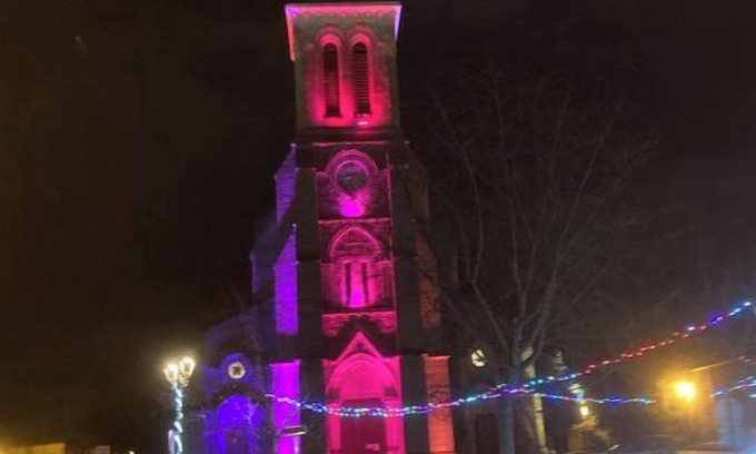Saint-Pierre-des-Nids House | Gîte du Dauphin
