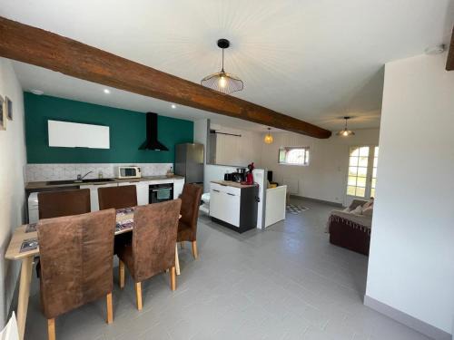 Beaulieu-sur-Loire House | Gîte en pleine nature près de la Loire, idéal famille ou amis, proche des vignobles et sites historiques. - FR-1-590-434