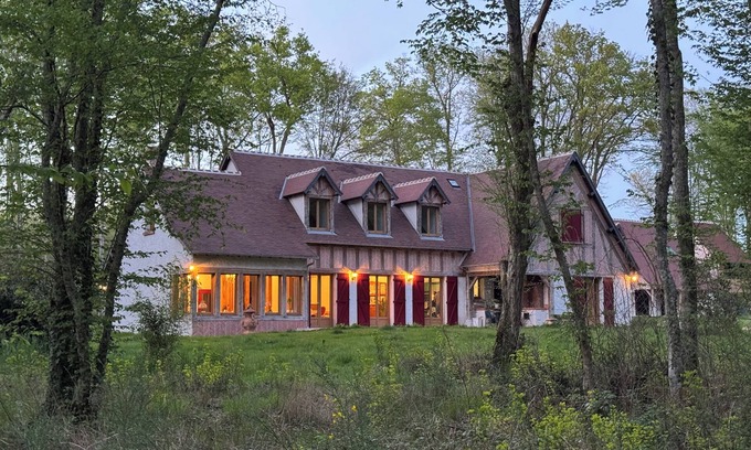 Mont-pres-Chambord House | Gîte l'orée de Clénord