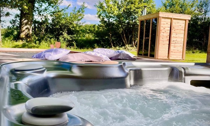 Saint-Fargeau Cottage | Gîte La Parenthèse Pour 2 Pers Avec SPA et Sauna Prifatif
