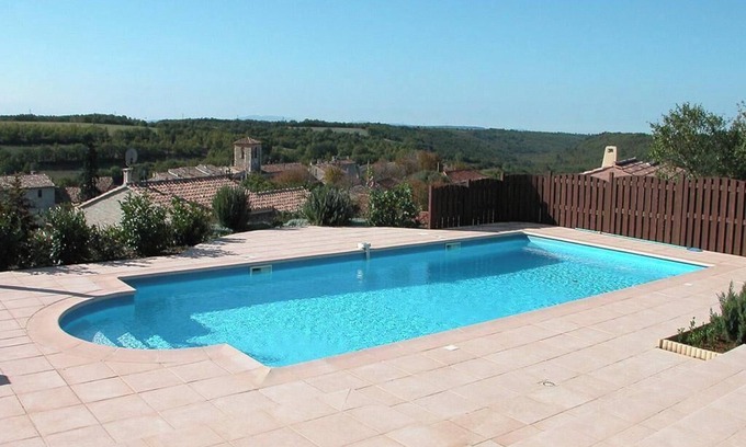 Montagnac-Montpezat Villa | Gîte Le Platane