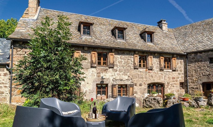 Brion House | Gîte Les Bouteillers 6/8 persons