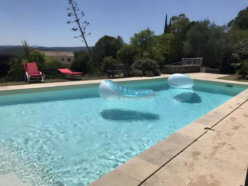 Cotignac Apartment | Gîte Les Tarentes