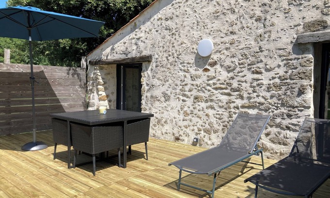 Sallertaine House | Gîte Loft du Gazeau - 3* with Sauna, Billiards & 10 min from the Vendée beaches