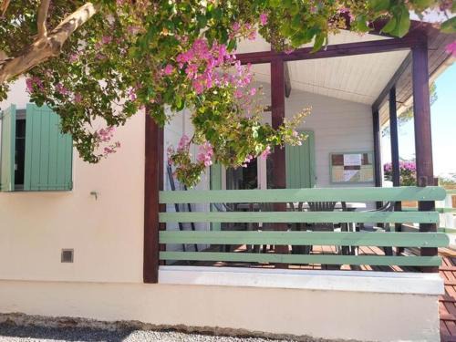 Massillargues-Attuech Other | Gîte Prestige avec Terrasse, 3 Chambres, Anduze - API-1-52-540