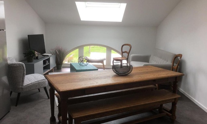 Vroncourt Apartment | Gîte rénové, 35 min de Nancy, près de châteaux, fibre, parking privé, idéal famille - FR-1-584-169