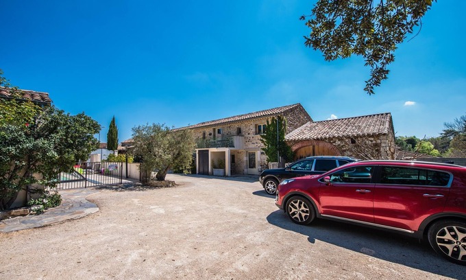 Allegre Les Fumades House | Gîte Standing Dans un mas Avec Piscine Balnéo