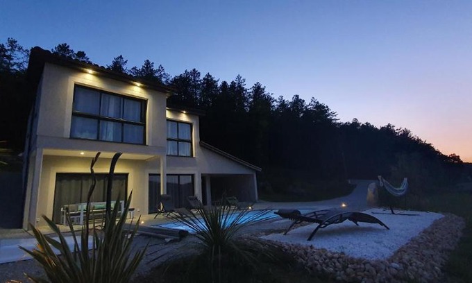 Concores Villa | Gîtes Veyrières