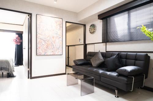 Kabukicho Apartment | G新宿最中心 两室一厅 新宿三丁目车站4分 2 rooms Shinjuku center 4 mins to ST Max 7P 直达新宿 涉谷 表参道 池袋 上野 代代木 银座 原宿