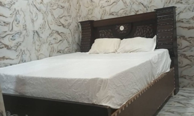 Mathura House | G.D Guest House By GRB
