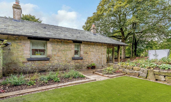 Buxton Cottage | Gadley Cottage - UK31490