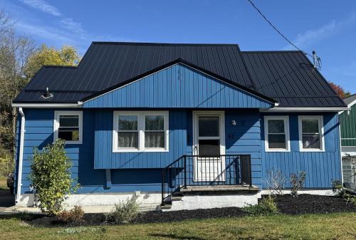 Corning House | Gaffer Getaway