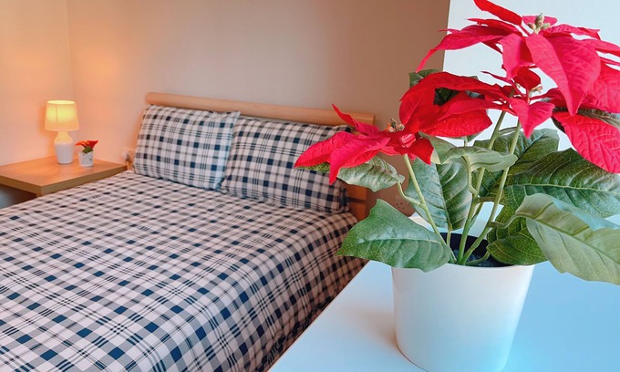 Offerton Apartment | GALAXY APARTMENT located in the Heart of Stockport with Home/Friendly Ecology