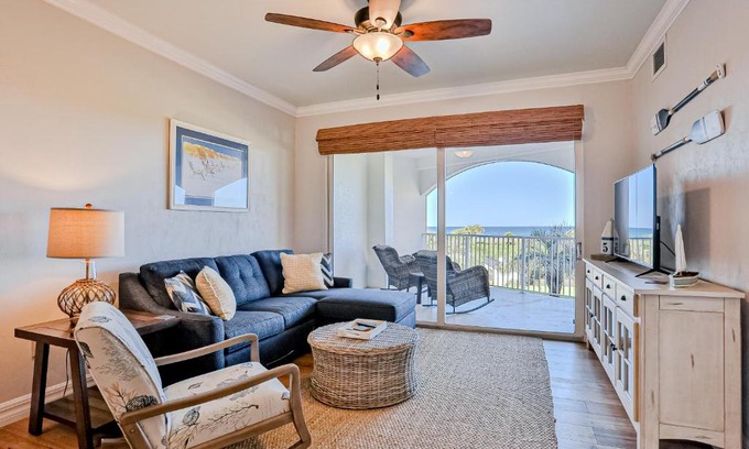 Palm Coast Apartment | Gallagher's Beach Vibe