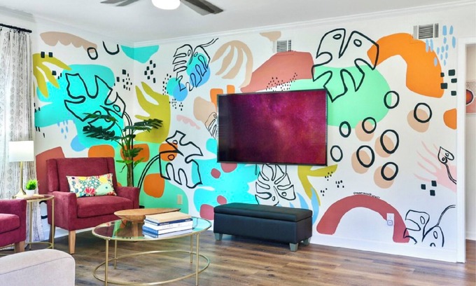 Savannah House | Game Room * Fenced Yard * Firepit * Dog Friendly * Short Drive to Historic Area