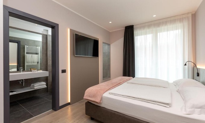 Riva del Garda Hotel | Garda Life