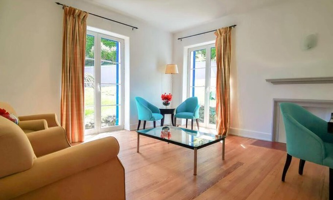 Horta House | Garden's Nest - East Villa