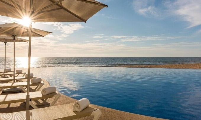 Marina Mazatlan Hotel | Garden-View 1 BR Condo with Pool