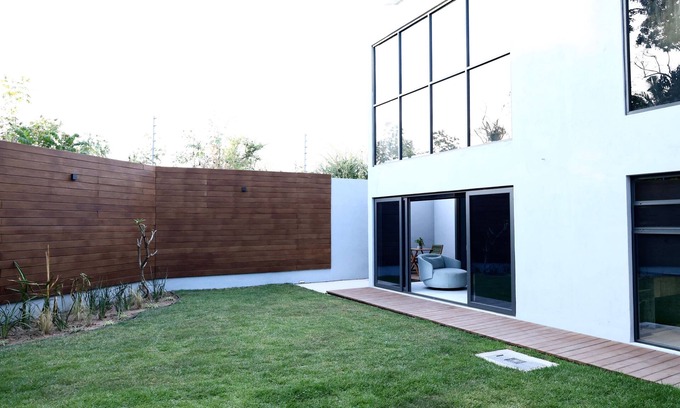 Flamingos Cabin | Garden Zen Loft