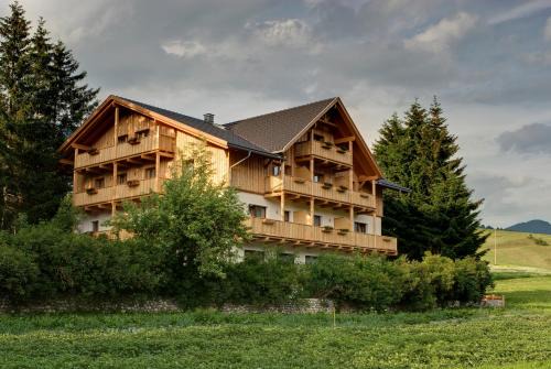 Villabassa Bed & Breakfast | Garni Appartments Helvetia