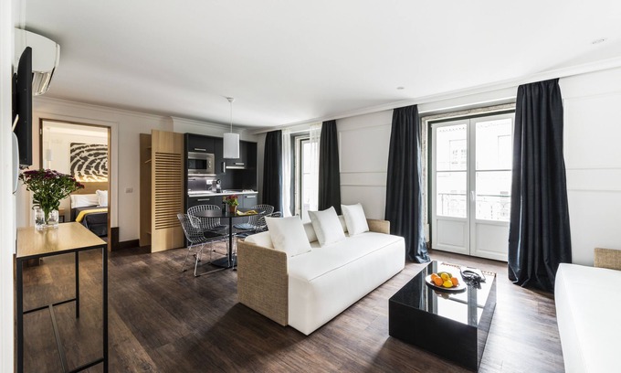 Martires Apartment | Garrett 48 Apartments