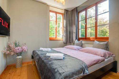 Klagenfurt am Woerthersee Apartment | Gartenblick - Netflix - Free Parking - Waschmaschine - Zentral - Villa