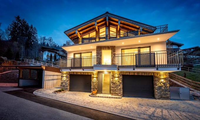 Saalfelden am Steinernen Meer Apartment | Gasteg Living