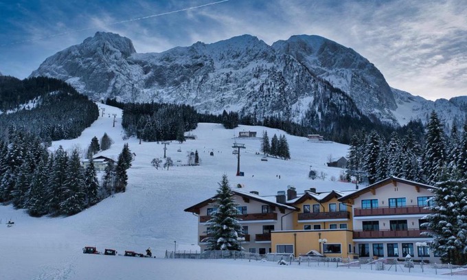 Abtenau Hotel | Gasthaus-Landhotel Traunstein
