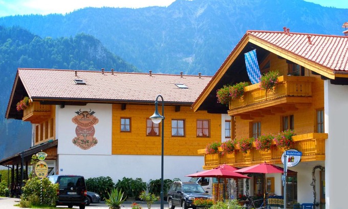 Inzell Hotel | Gasthof-Metzgerei Hirschbichler - Chiemgau Karte