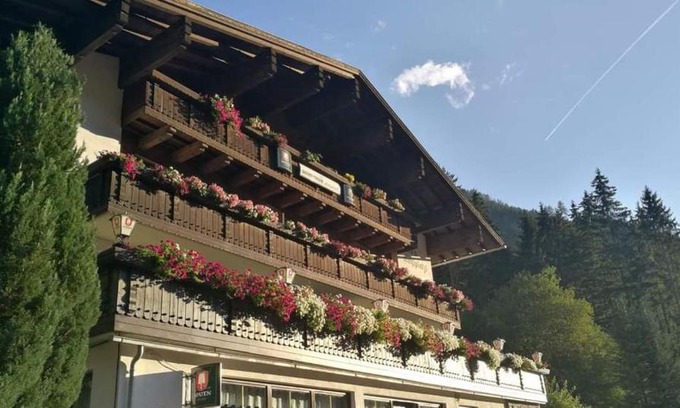 Hopfgarten in Defereggen House | Gasthof Pension Kohlplatzl