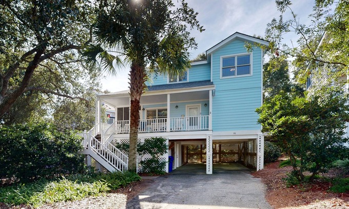 Pelican Bay House | Gated & quiet getaway in Wild Dunes Resort with pool - 200 yards to the beach